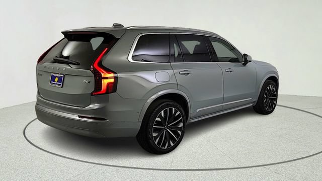New 2026 Volvo XC90 B6 Plus w/ Protection Package Premier AWD/4WD image 7