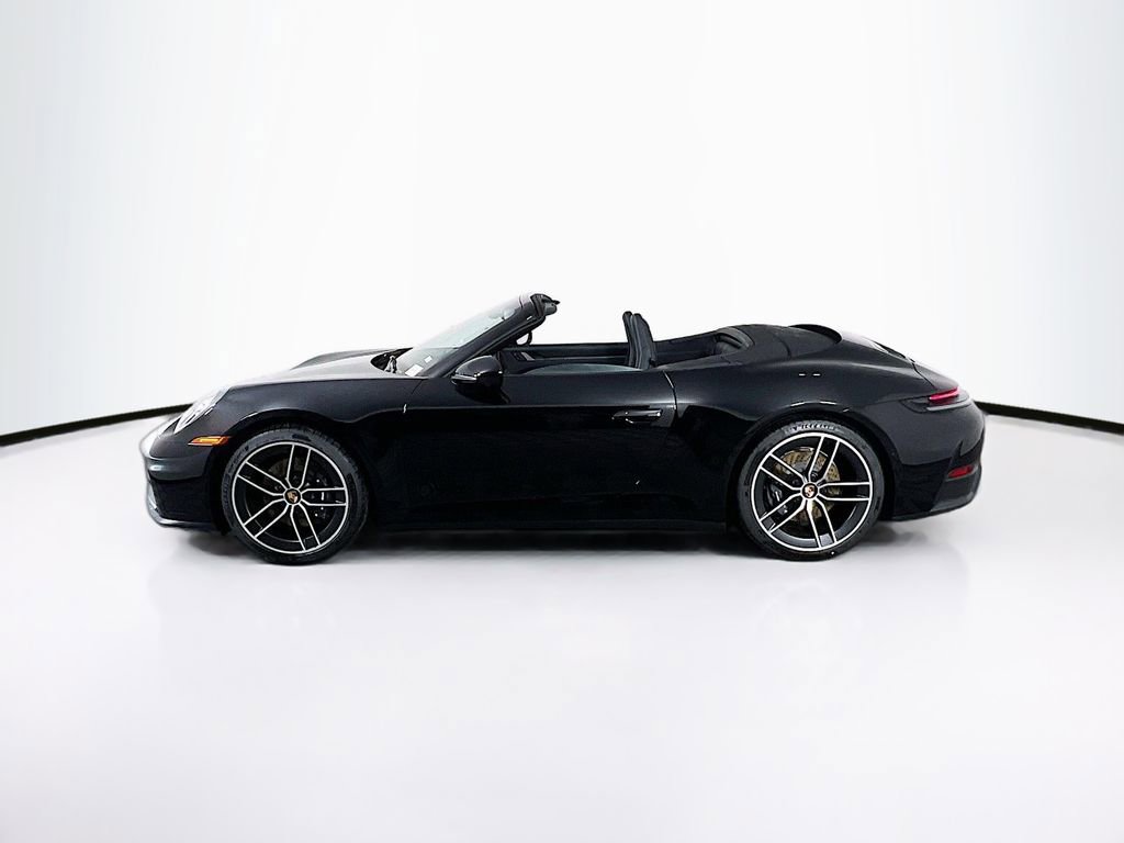 New 2026 Porsche 911 Carrera image 2