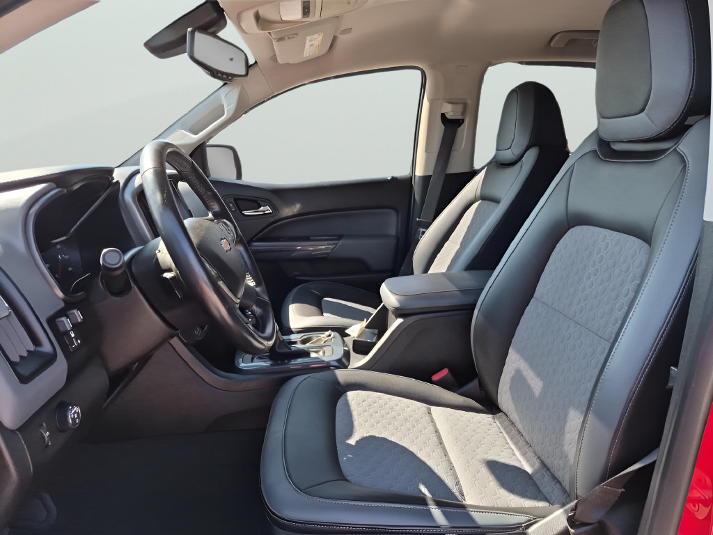 Used 2019 Chevrolet Colorado Z71 RWD image 18