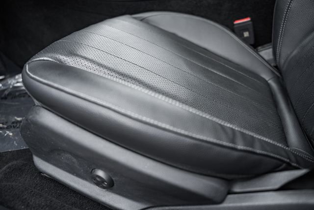 Used 2023 Mercedes-Benz E 350 4MATIC Sedan image 34