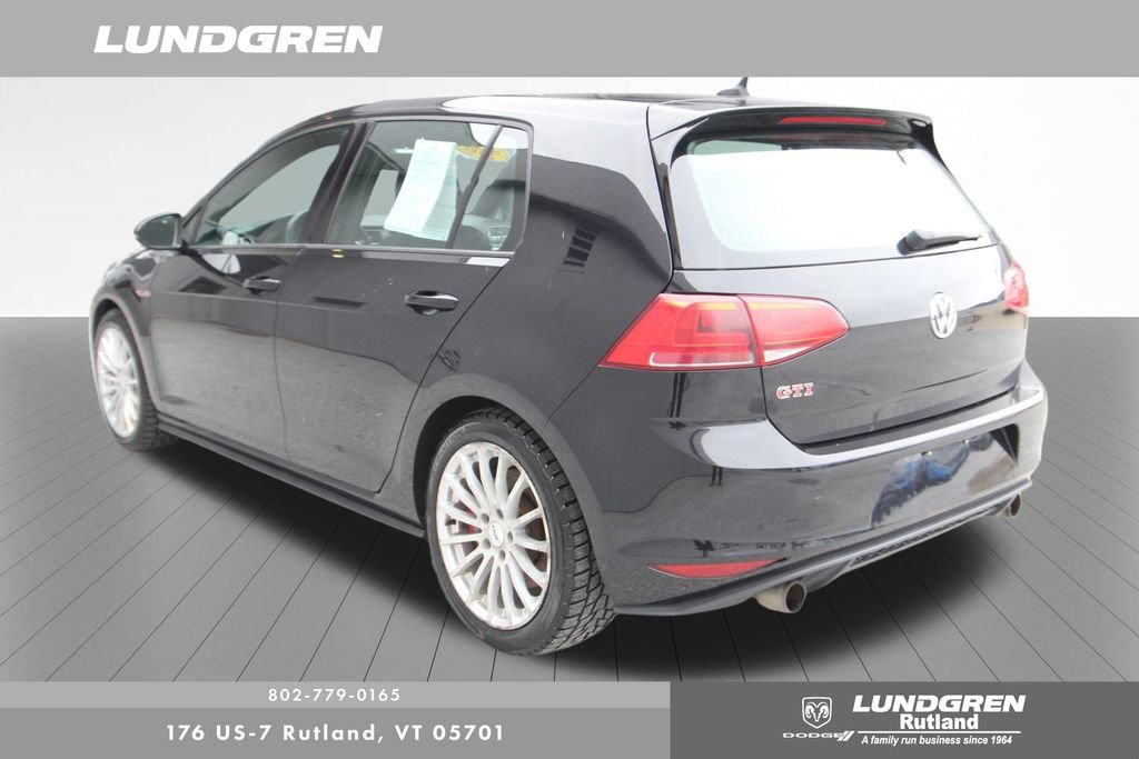 Used 2017 Volkswagen Golf 4-Door image 37