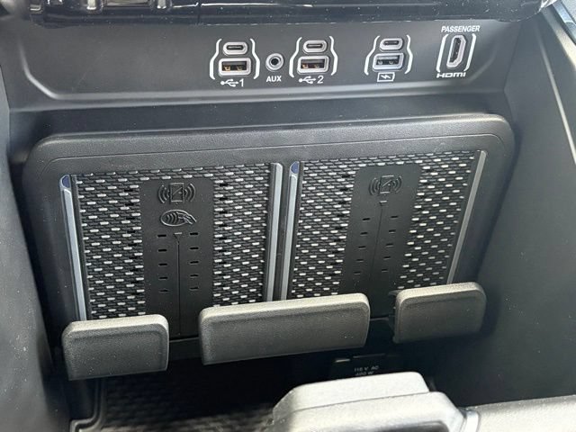New 2026 RAM 1500 Laramie w/ Night Edition AWD/4WD image 25
