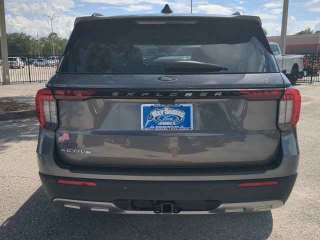 New 2026 Ford Explorer Active w/ Active Comfort Package RWD image 6