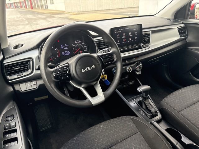 Used 2023 Kia Rio S image 28