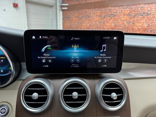 Certified 2022 Mercedes-Benz GLC 300 4MATIC image 18