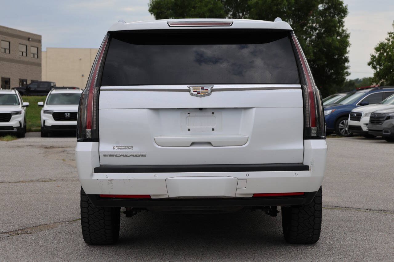 Used 2016 Cadillac Escalade ESV Premium AWD/4WD image 10