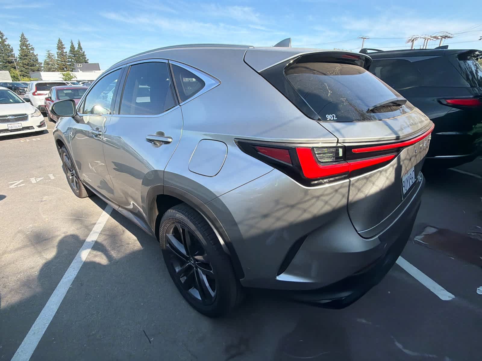 Used 2025 Lexus NX 450h+ AWD w/ Accessory Package (Z2) image 4