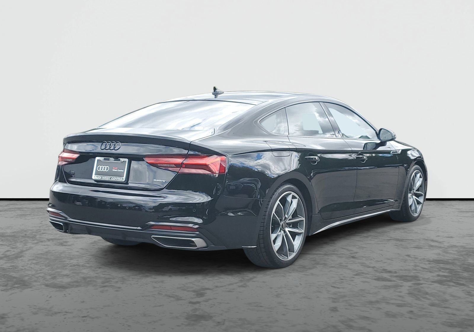 Used 2024 Audi A5 2.0T Premium w/ Summer of Audi Package AWD/4WD image 4