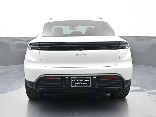 Certified 2025 Porsche Macan Electric RWD image 26