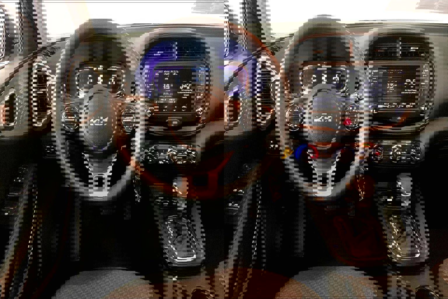 Certified 2025 Kia Soul LX image 5