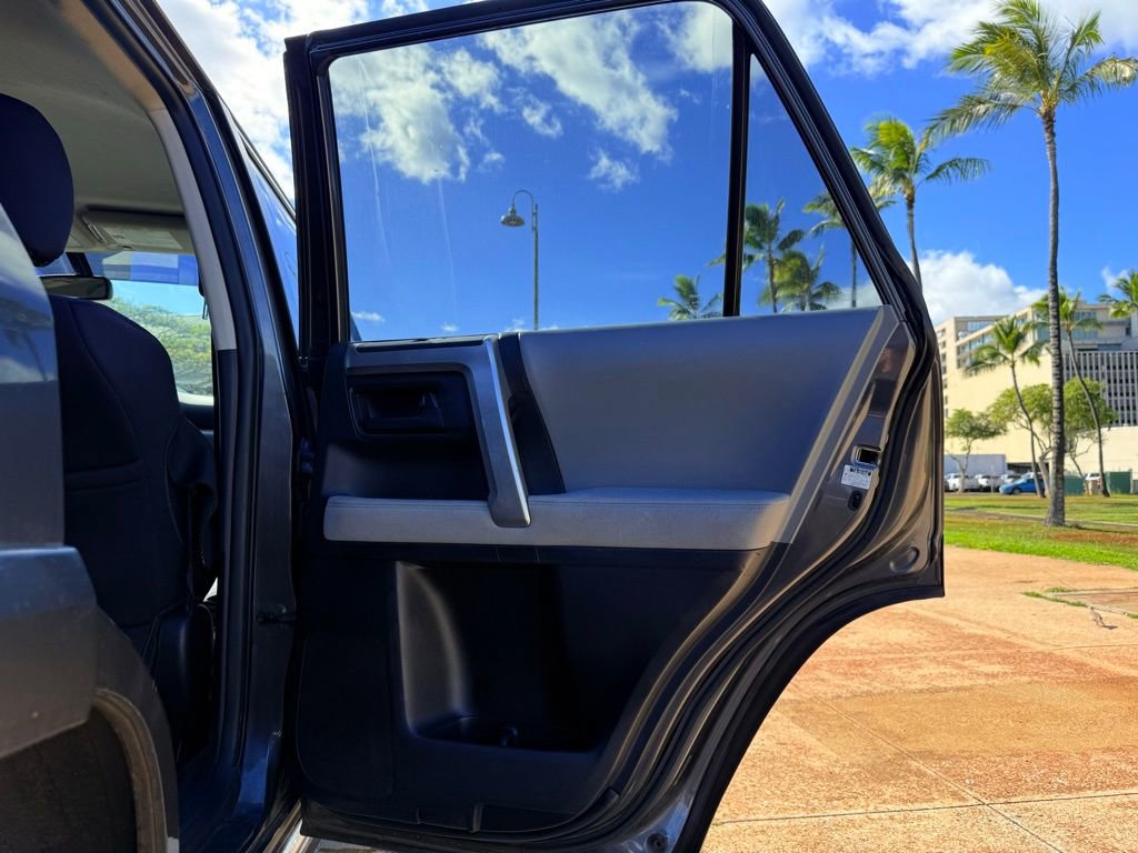 Used 2011 Toyota 4Runner SR5 image 16