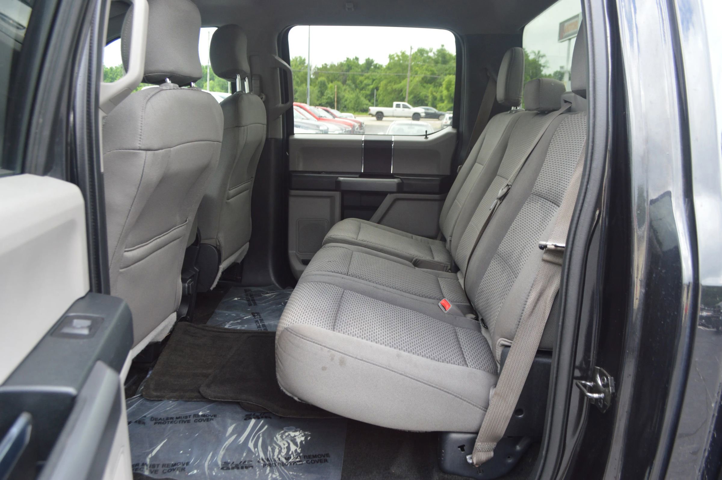 Used 2015 Ford F150 XLT image 20