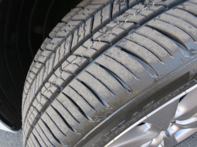 Used 2023 MAZDA MAZDA3 s image 33