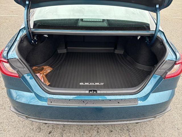 New 2026 Toyota Camry SE image 5