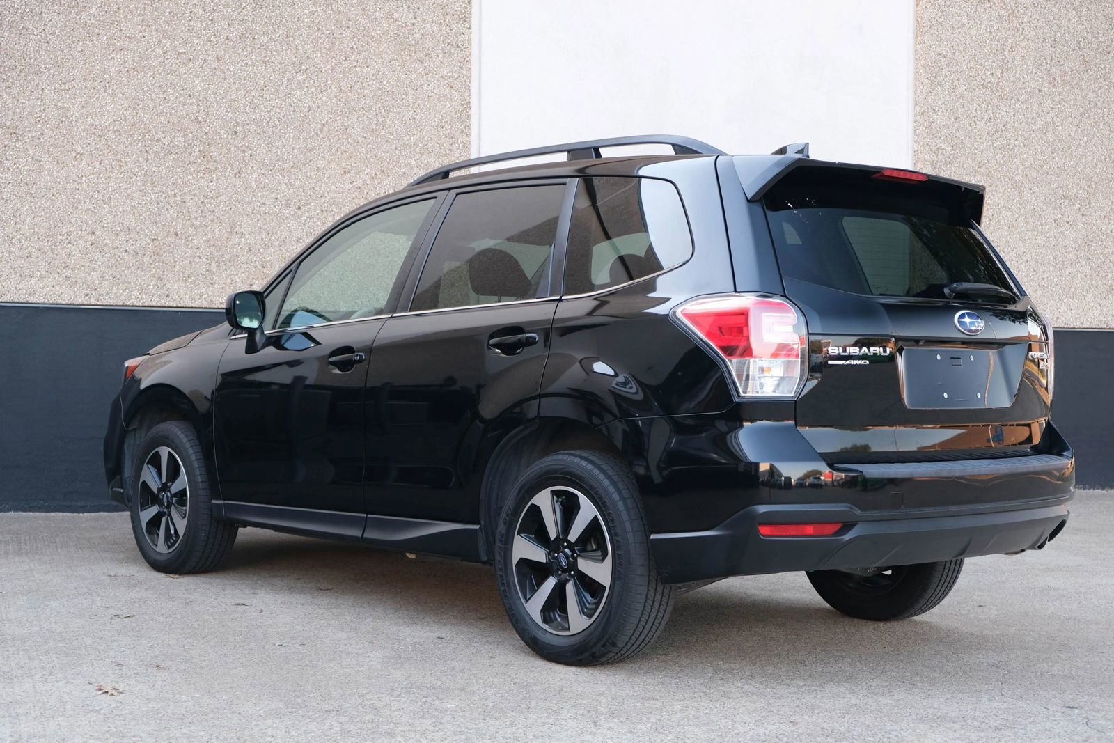 Used 2017 Subaru Forester 2.5i Limited w/ Popular Package #2 image 14