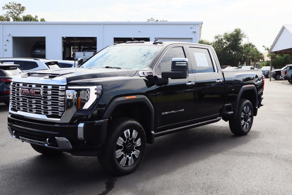 Certified 2024 GMC Sierra 3500 Denali w/ Denali Reserve Package AWD/4WD image 5