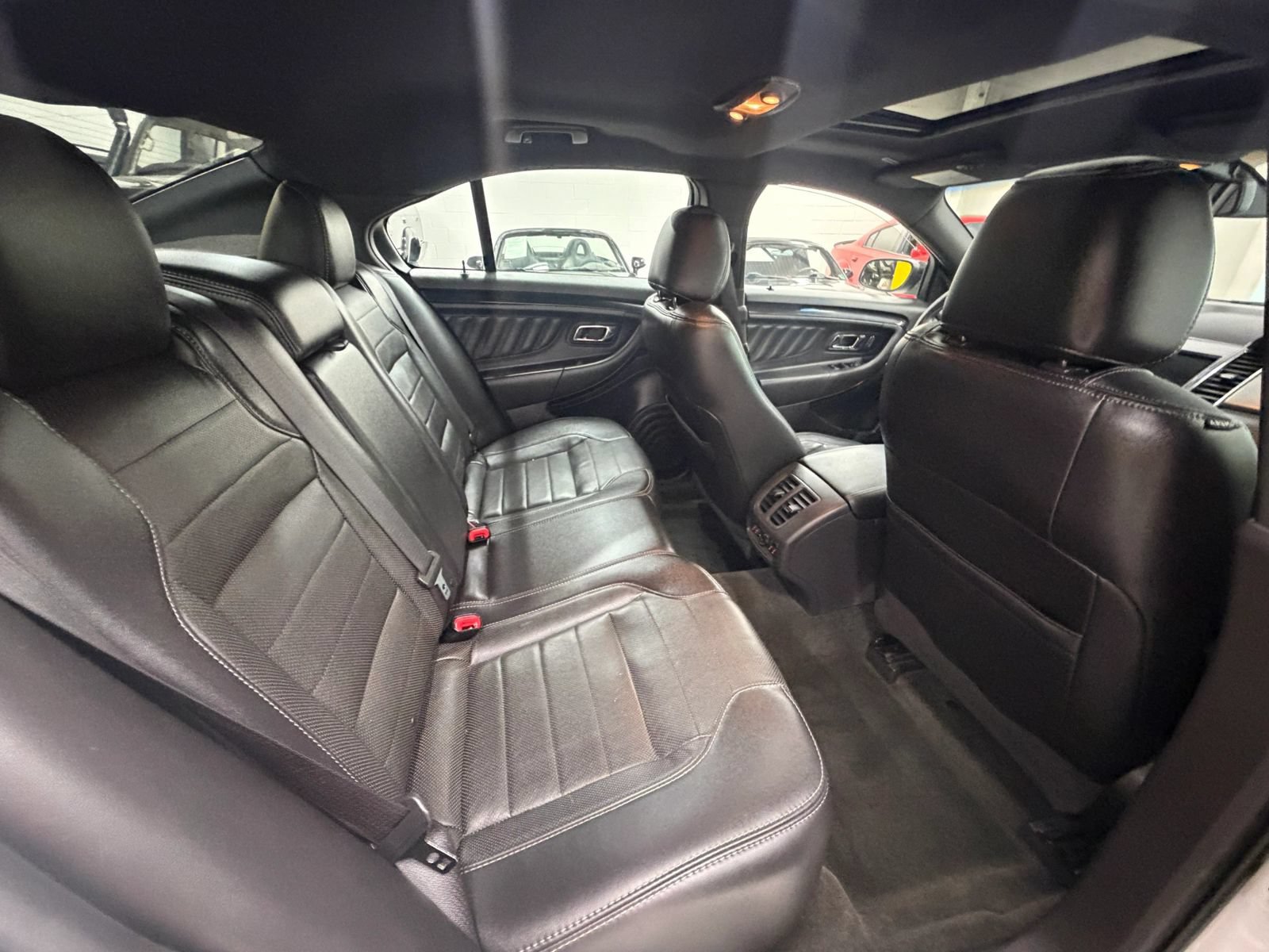 Used 2014 Ford Taurus SHO w/ Equipment Group 401A AWD/4WD image 19