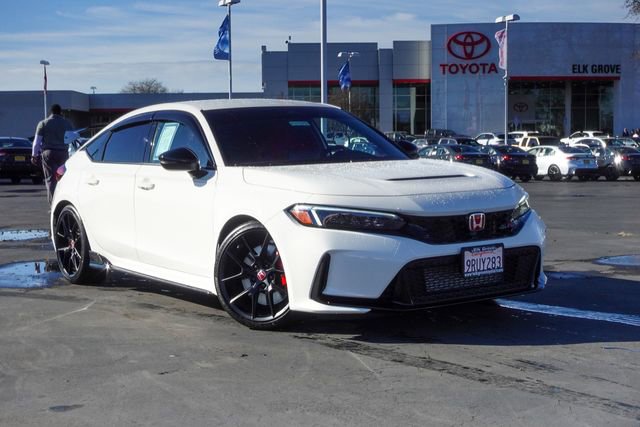 Used 2024 Honda Civic Type R image 2
