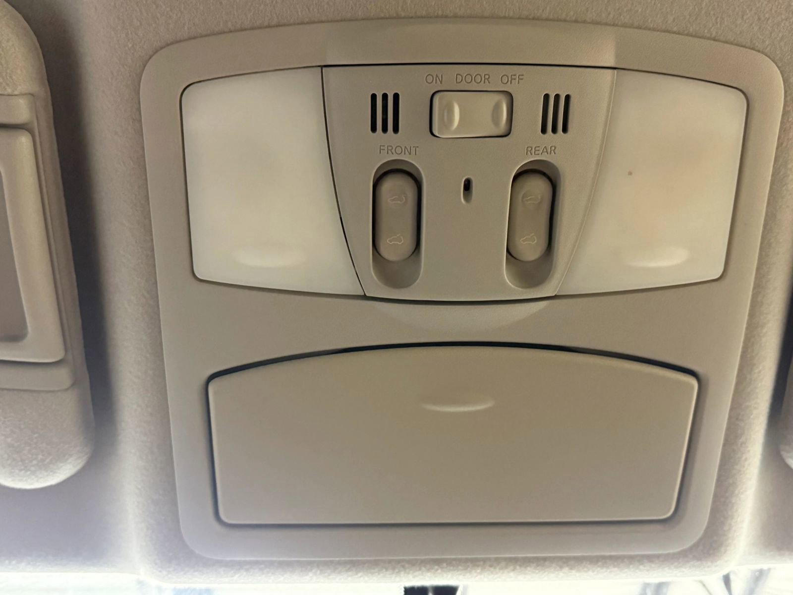 Used 2013 Nissan Quest SL image 33