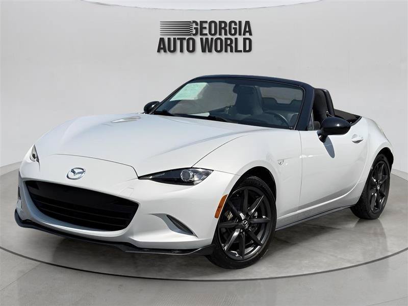 Used 2016 MAZDA MX-5 Miata Club RWD image 4