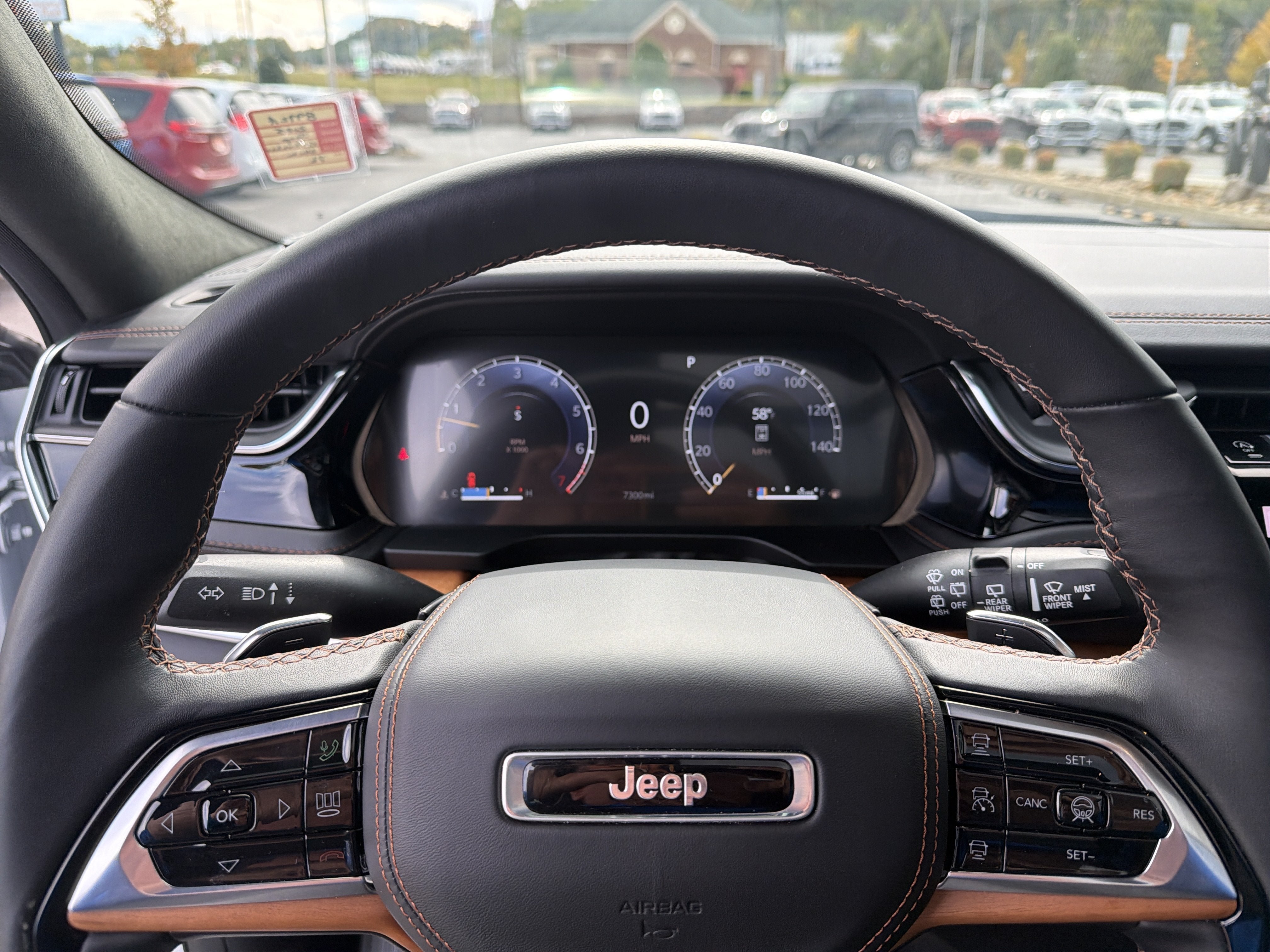 Used 2025 Jeep Grand Cherokee L Summit AWD/4WD image 43