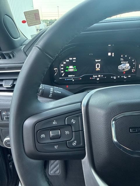 Certified 2023 GMC Yukon Denali RWD image 30