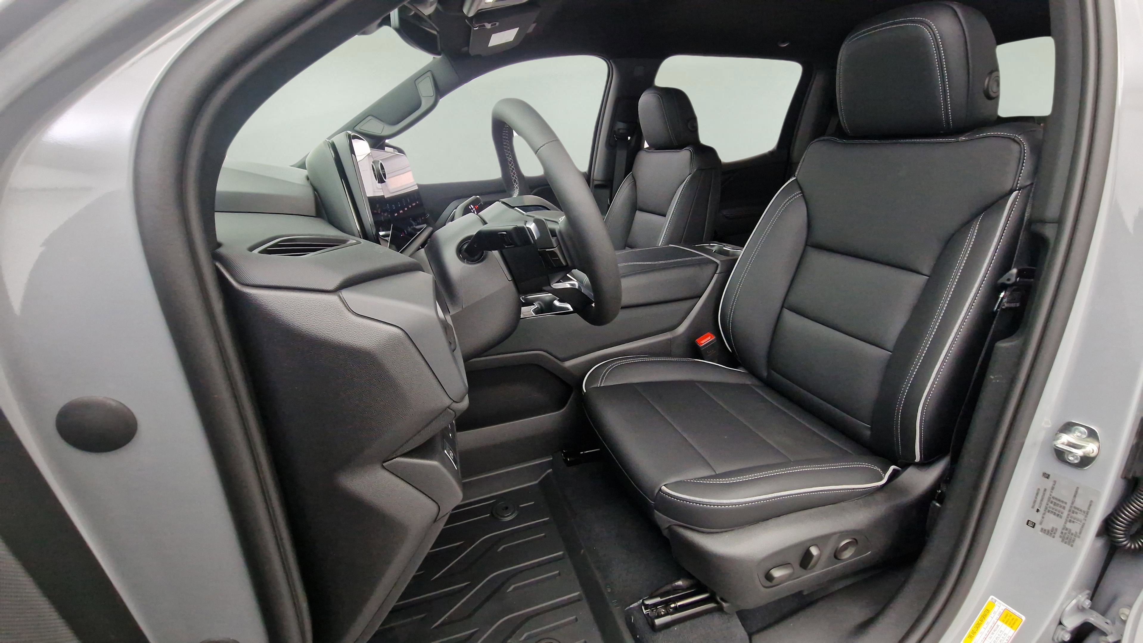 New 2026 Chevrolet Silverado EV LT image 13