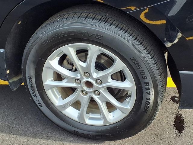 Certified 2020 Chevrolet Equinox LT w/ Driver Convenience Package image 26