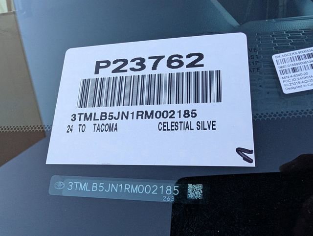 Used 2024 Toyota Tacoma TRD Off-Road image 35