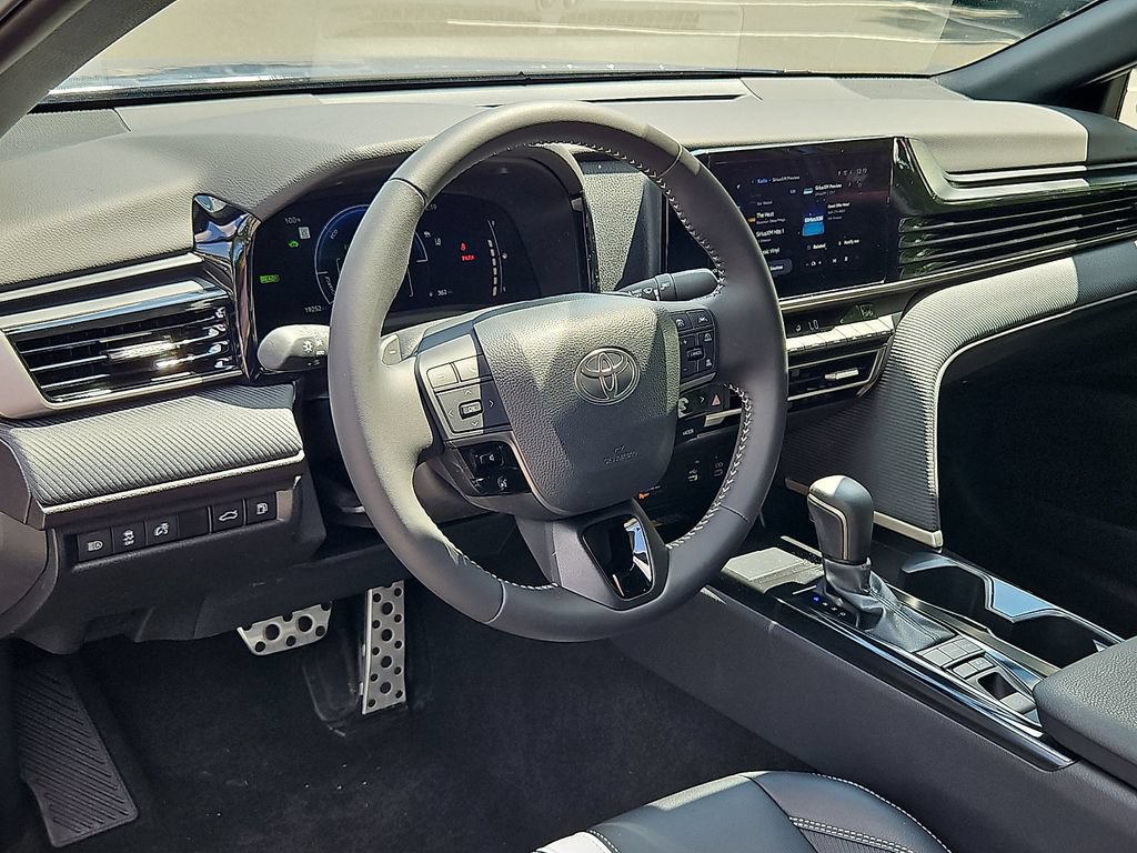Used 2025 Toyota Camry SE AWD/4WD image 26