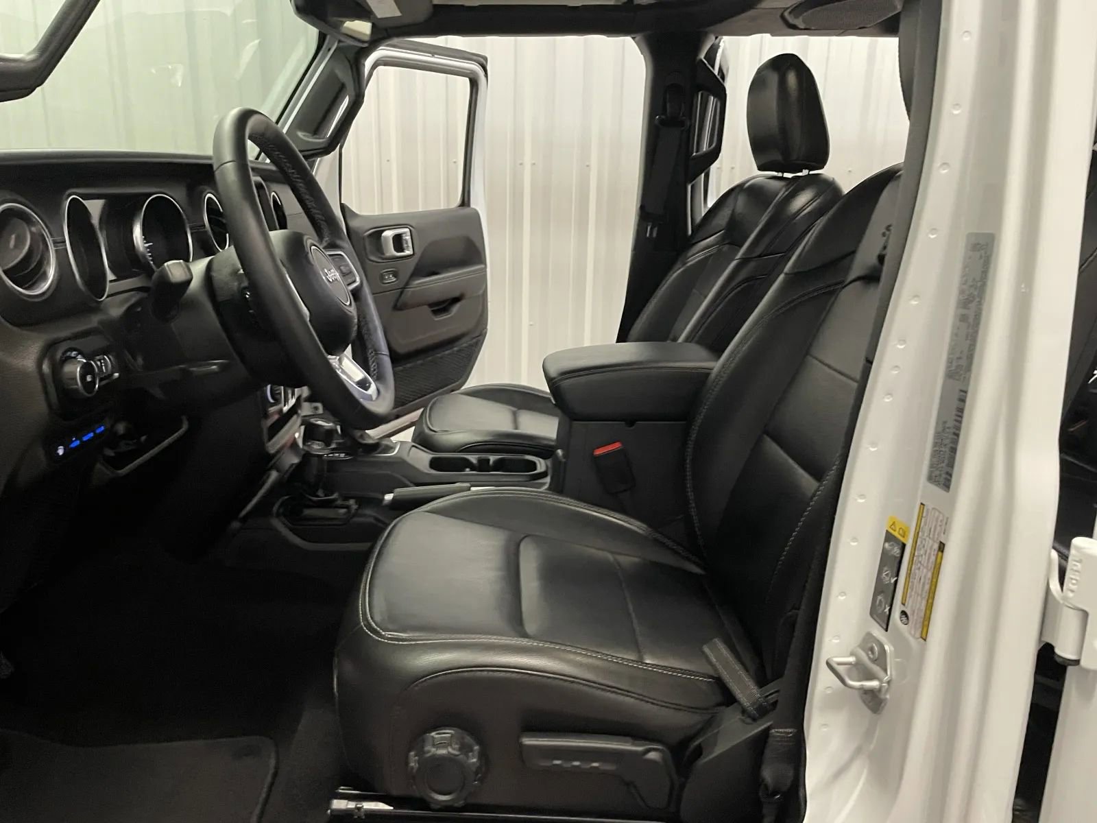 Used 2021 Jeep Wrangler Unlimited Sahara w/ Cold Weather Group image 39