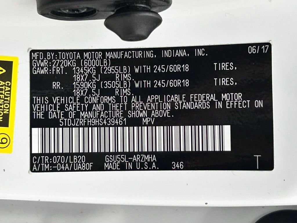 Used 2017 Toyota Highlander XLE image 26