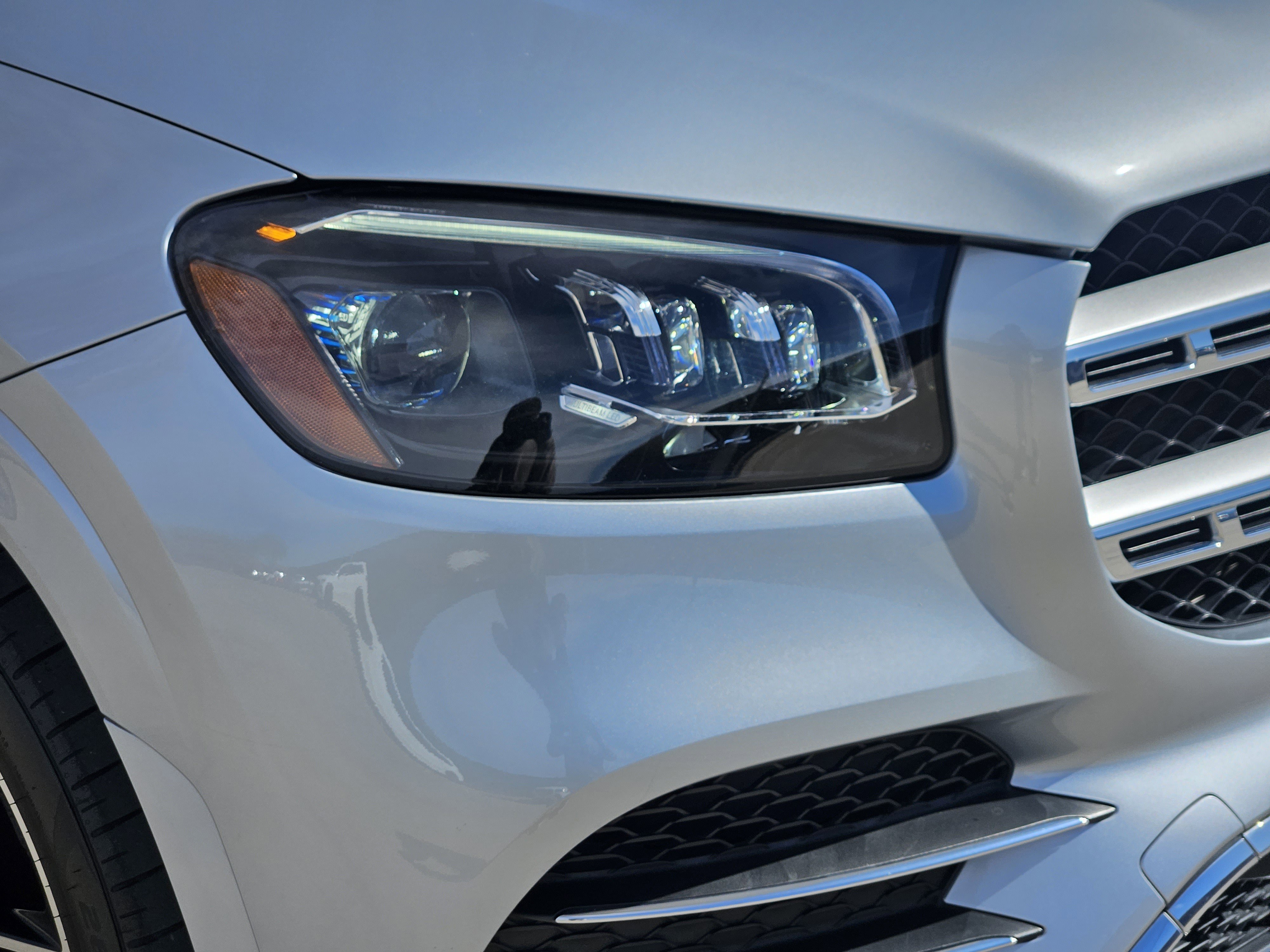 Used 2023 Mercedes-Benz GLS 450 4MATIC image 6