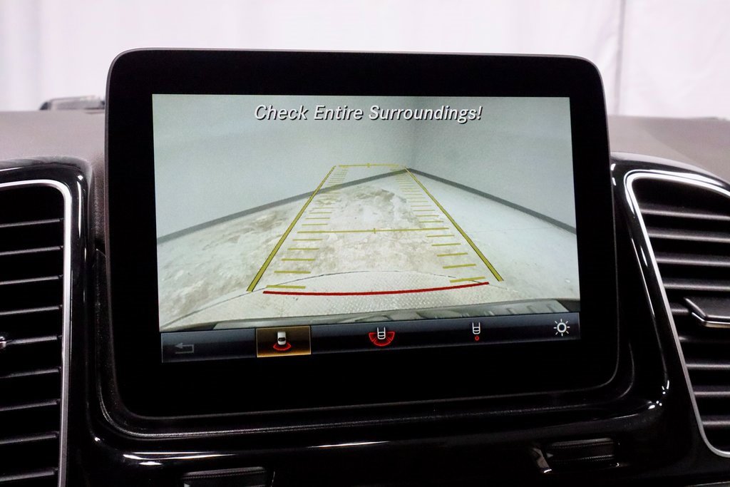 Used 2017 Mercedes-Benz GLE 350 4MATIC image 2