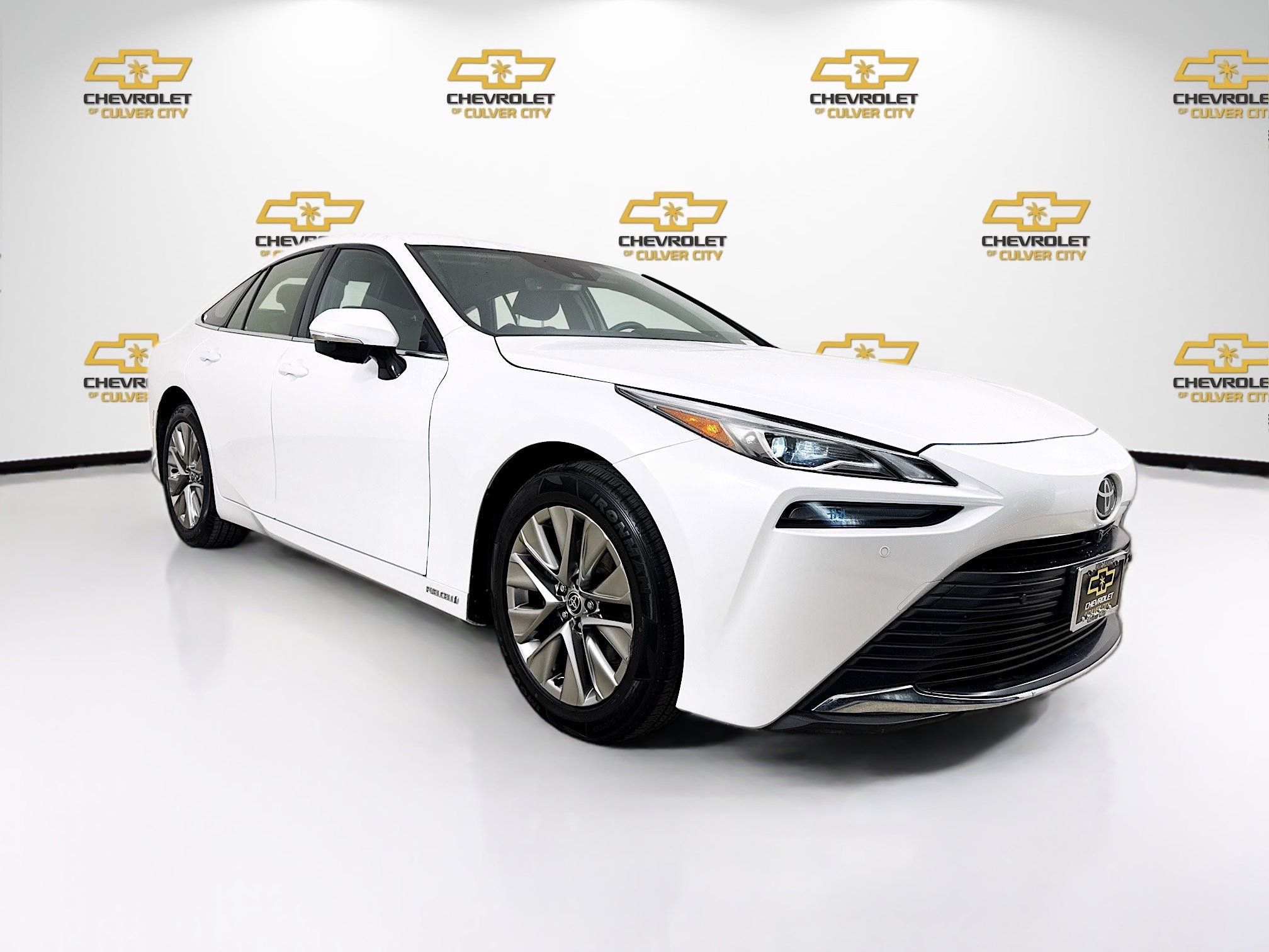 Used 2023 Toyota Mirai XLE w/ Advanced Technology Package image 1