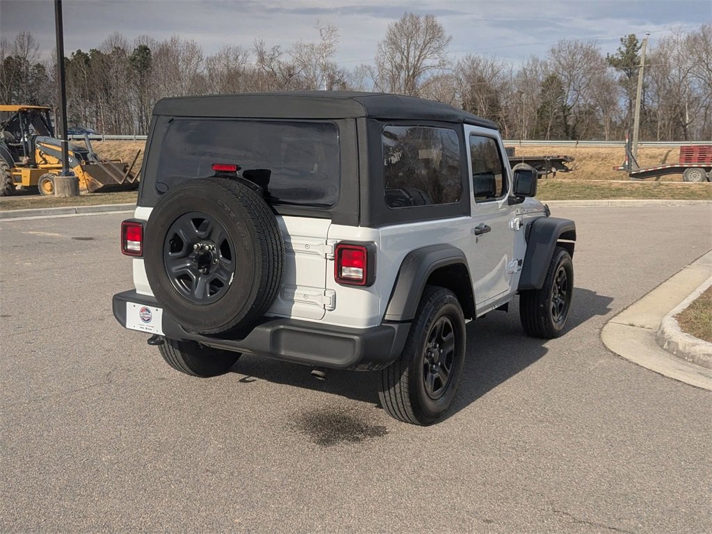 Used 2022 Jeep Wrangler Sport image 5