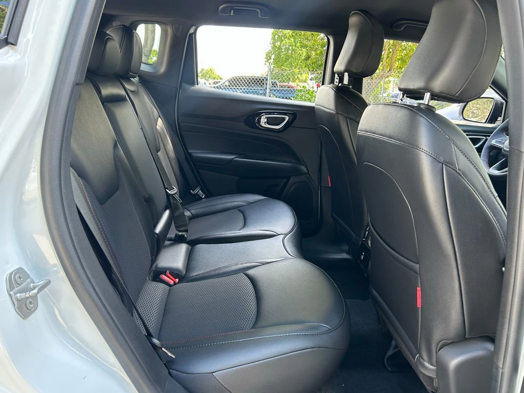 New 2026 Jeep Compass Trailhawk AWD/4WD image 36