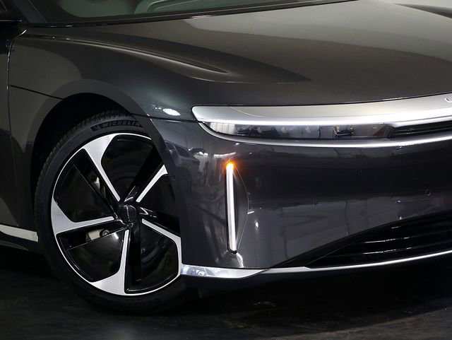 Used 2024 Lucid Air Touring image 8