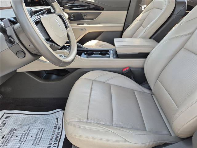 Used 2024 Lincoln Nautilus Premier w/ Equipment Group 102A AWD/4WD image 16