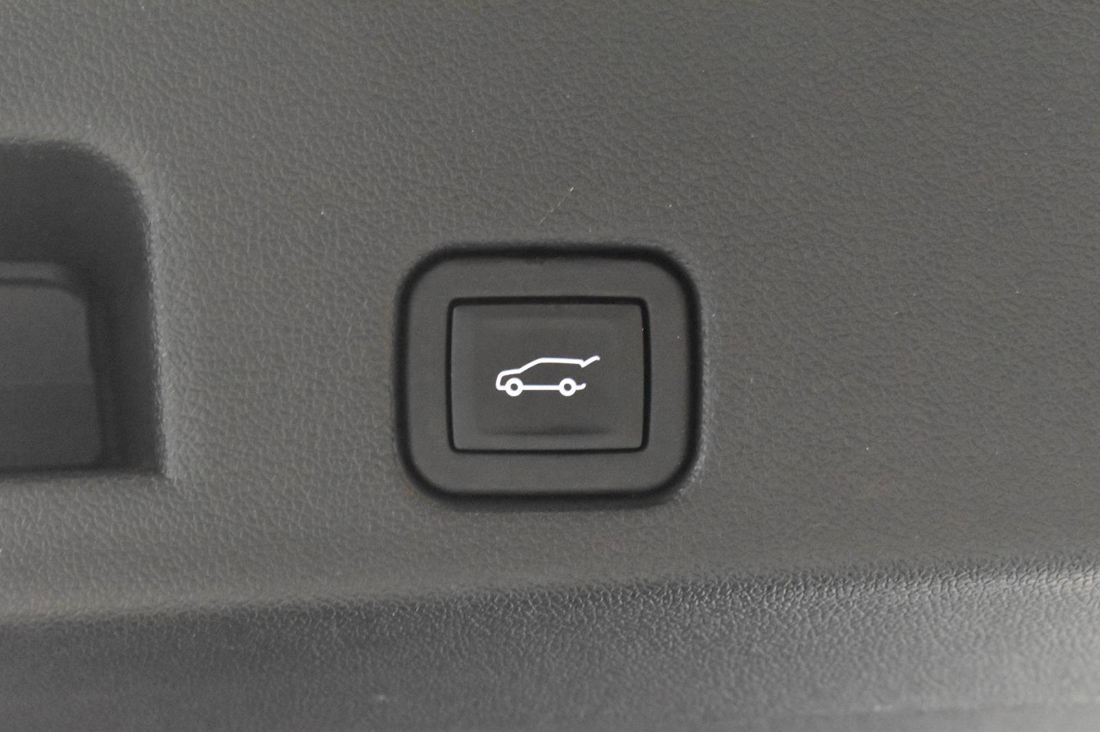 Used 2025 Buick Enclave Preferred image 30