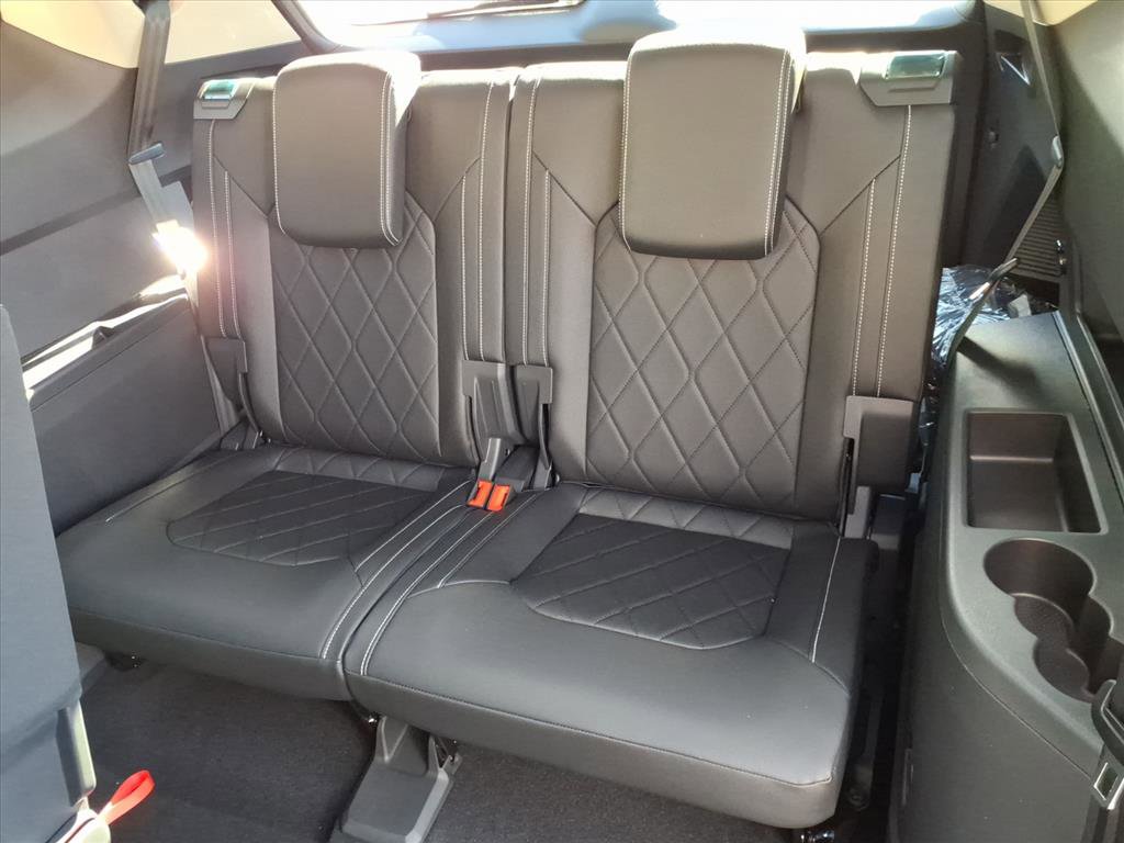 New 2026 Volkswagen Atlas SEL Premium R-Line image 7