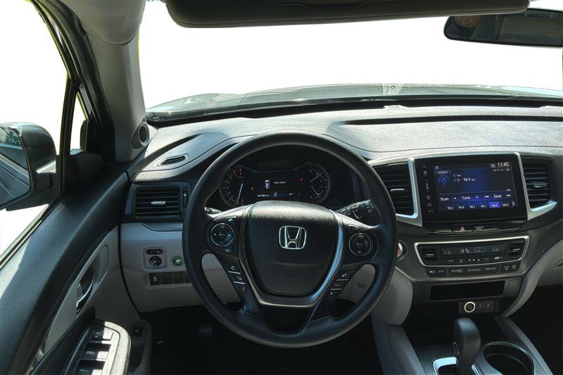 Used 2017 Honda Pilot EX image 14