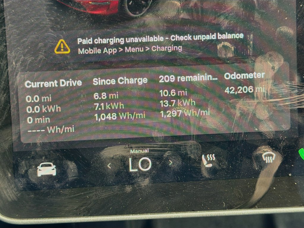 Used 2023 Tesla Model Y Performance AWD/4WD image 11
