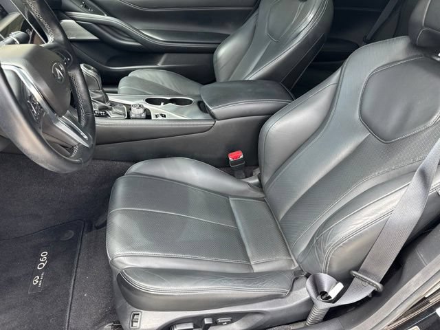 Used 2020 INFINITI Q60 3.0t Luxe w/ Essential Package AWD/4WD image 9
