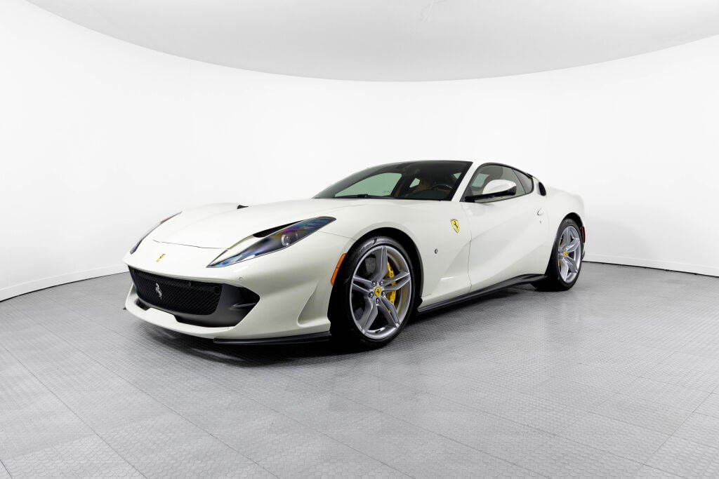 Certified 2019 Ferrari 812 Superfast RWD image 6