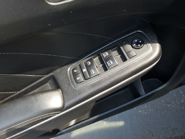 Used 2019 Dodge Charger SXT w/ Plus Group AWD/4WD image 20