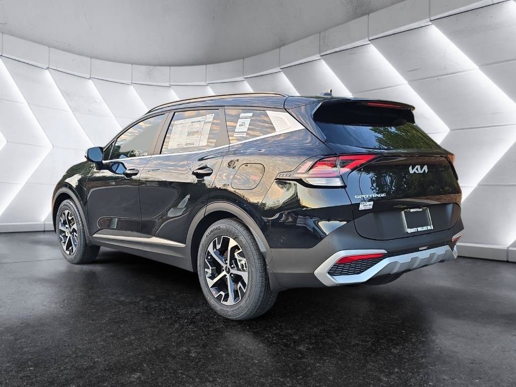 New 2025 Kia Sportage EX w/ Premium Package FWD image 3