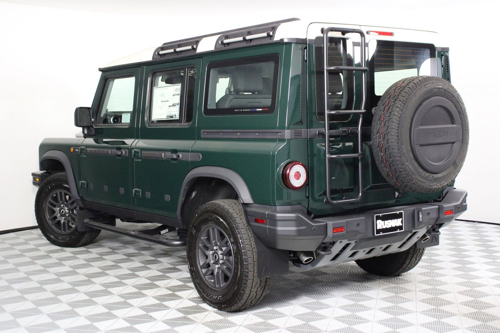 New 2025 INEOS Grenadier image 3