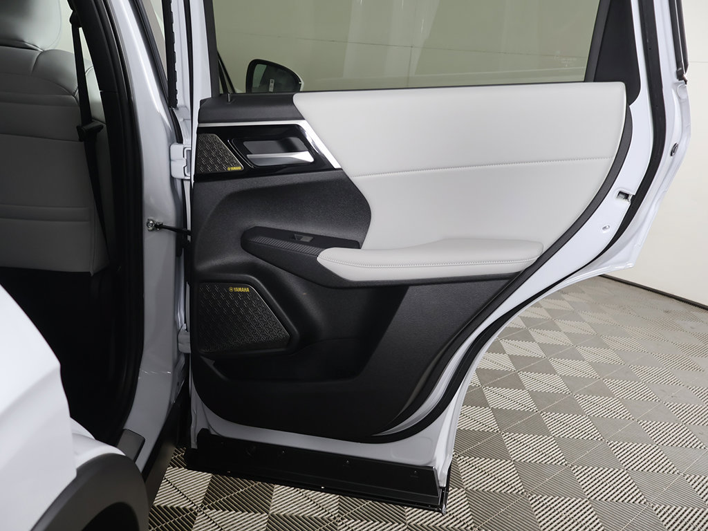 New 2026 Mitsubishi Outlander SE AWD/4WD image 28