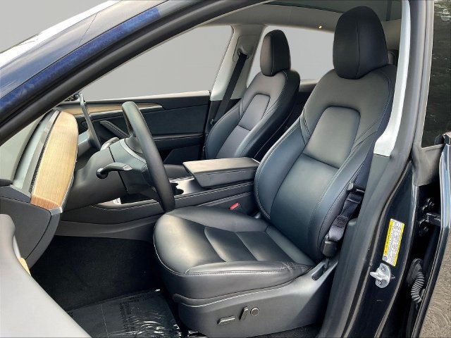 Used 2024 Tesla Model Y Performance AWD/4WD image 21